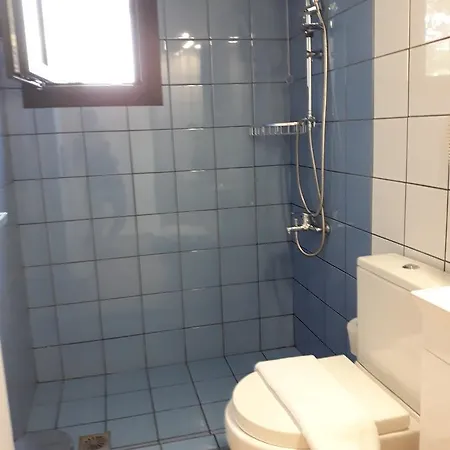 Eva 's Paradise * Пефкари