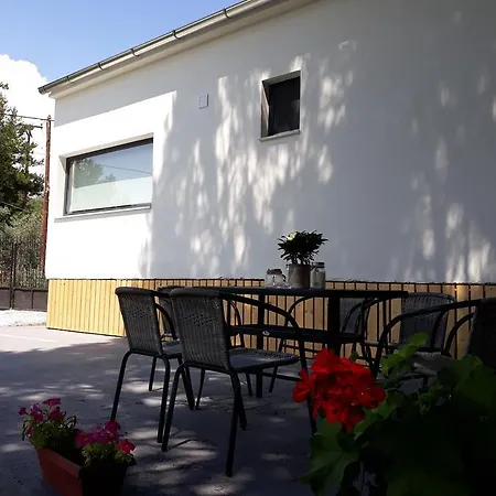 Eva 's Paradise * Пефкари